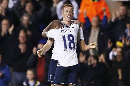 与阿尔巴尼 与阿尔巴尼