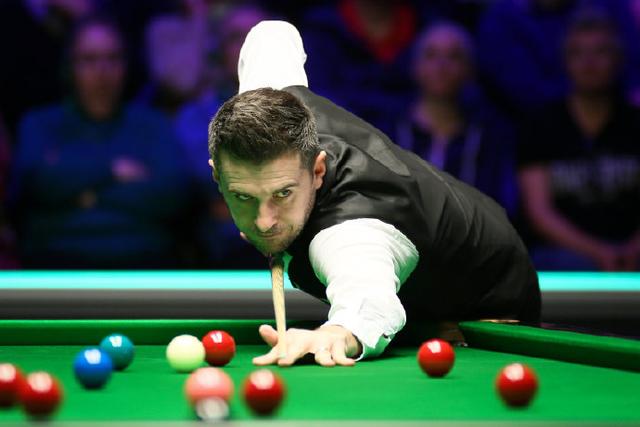 他凭借一记 他凭借一记